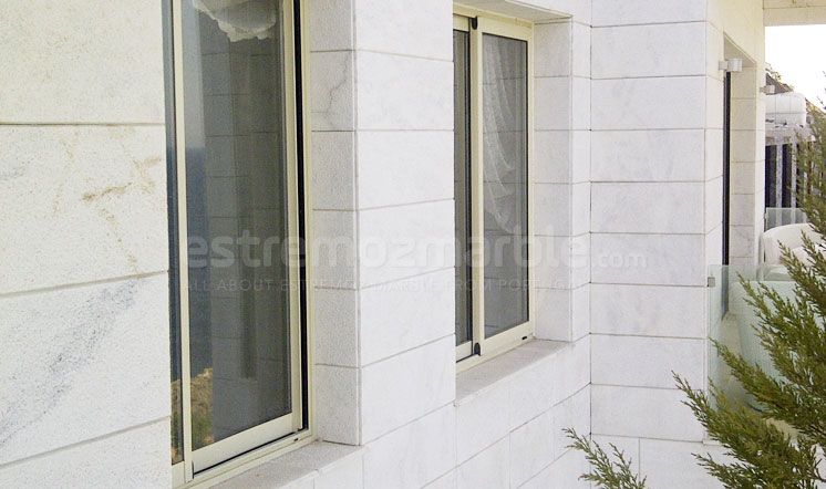 Estremoz White marble masonry